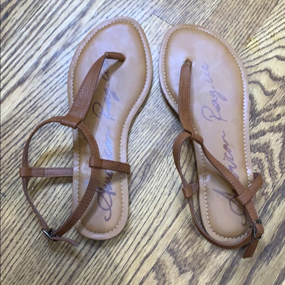 BROWN SNAKESKIN TEXTURE LEATHER STRAP SANDALS